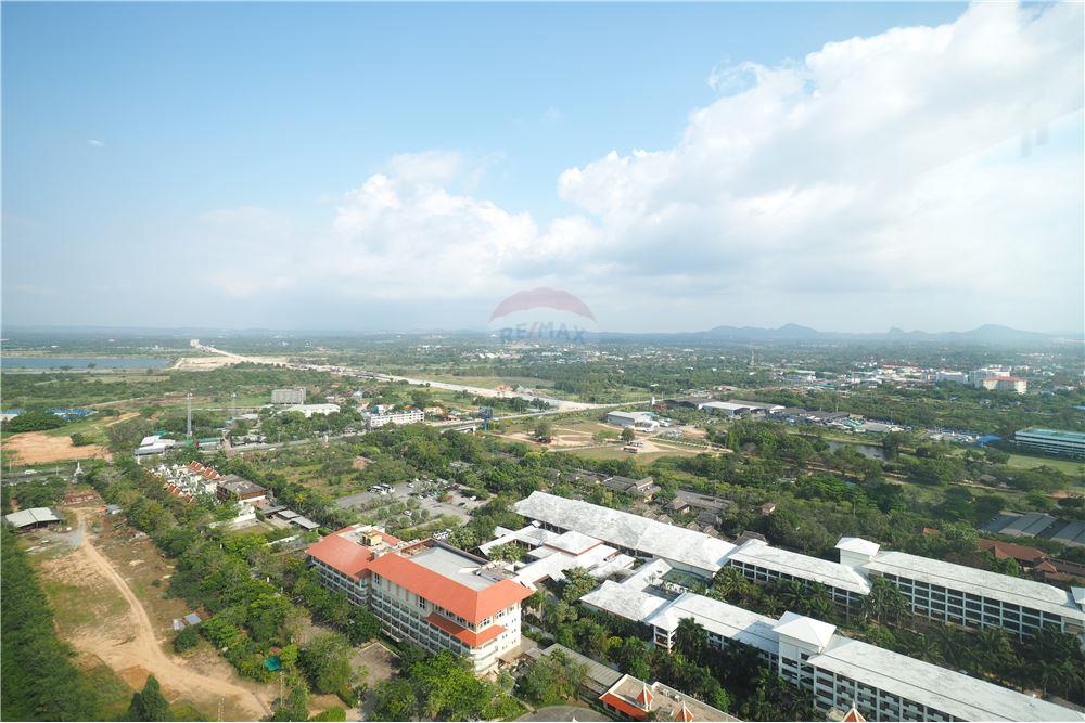 condo for sale in Bang Saen